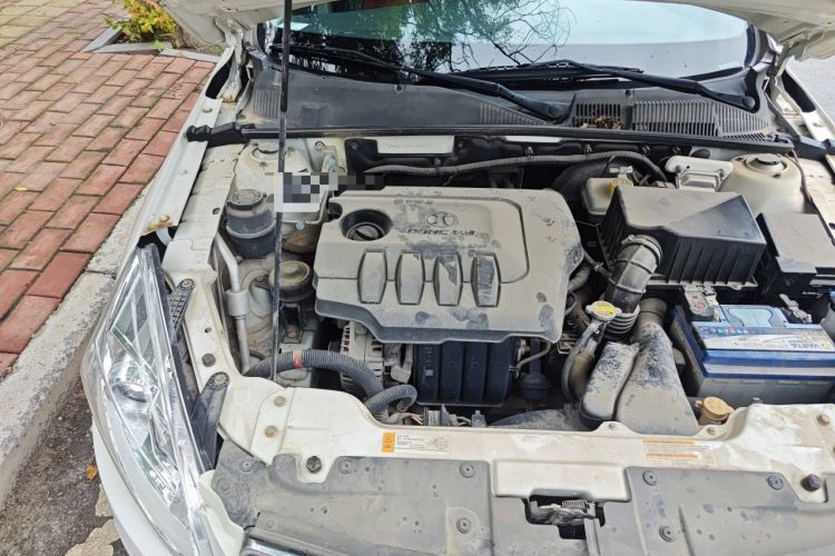 Used BAIC Senova D50 2014 1.5L manual standard version Engine Bay Right