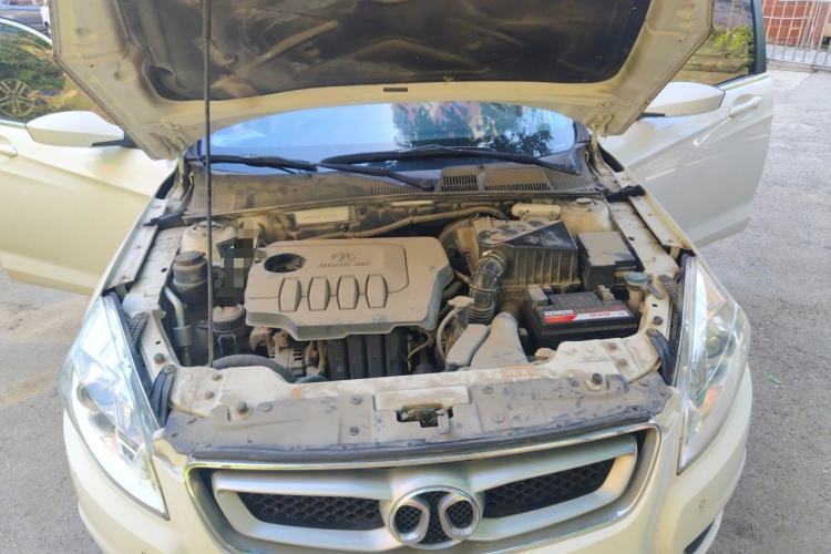 Used BAIC Senova D50 2014 1.5L manual comfort version Engine Bay
