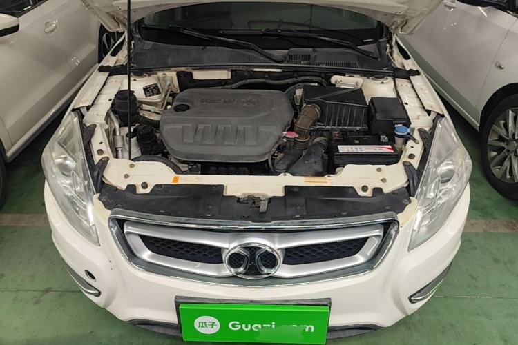 Used BAIC Senova D50 2014 1.5L CVT Standard Edition Engine Bay