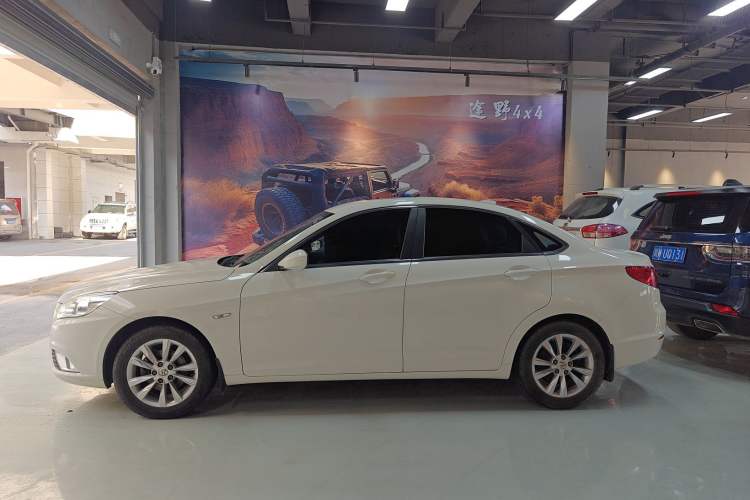 Used BAIC Senova D50 2014 1.5L manual comfort version Exterior 2