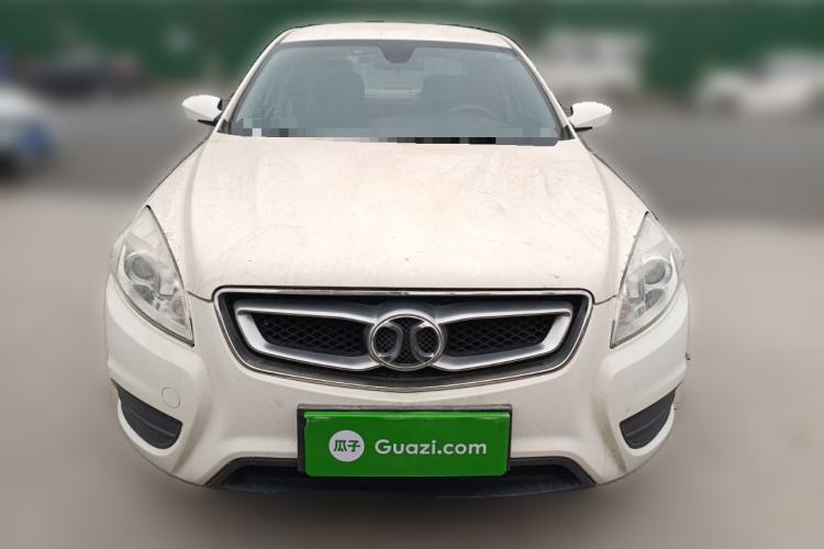 Used BAIC Senova D50 2014 1.5L manual standard version Front
