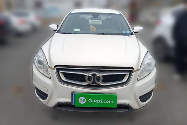 Used BAIC Senova D50 2014 1.5L manual standard version Front