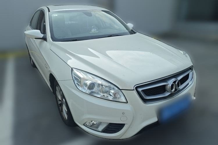 Used BAIC Senova D50 2014 1.5L manual comfort version Front Right 45 Deg