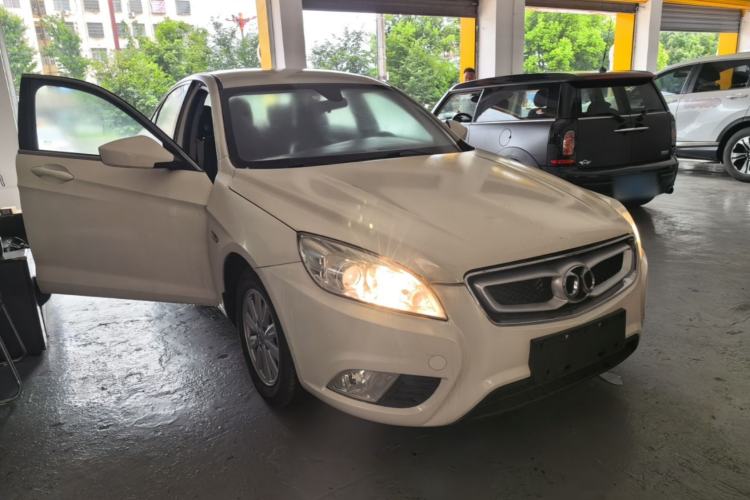 Used BAIC Senova D50 2014 1.5L CVT Standard Edition Front Right 45 Deg