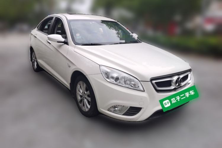 Used BAIC Senova D50 2014 1.5L manual comfort version Front Right 45 Deg