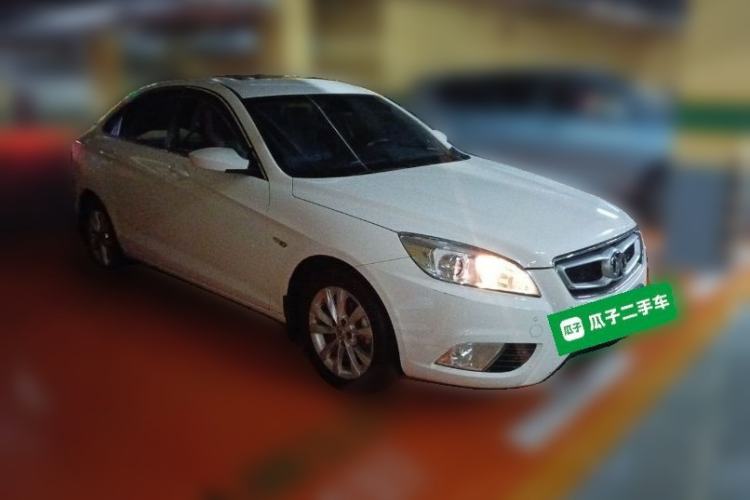 Used BAIC Senova D50 2014 1.5L manual comfort version Front Right 45 Deg