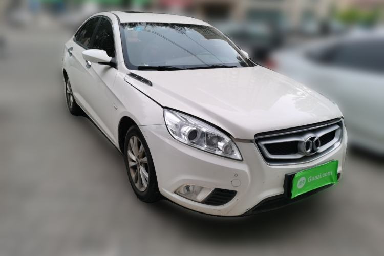 Used BAIC Senova D50 2014 1.5L manual comfort version Front Right 45 Deg