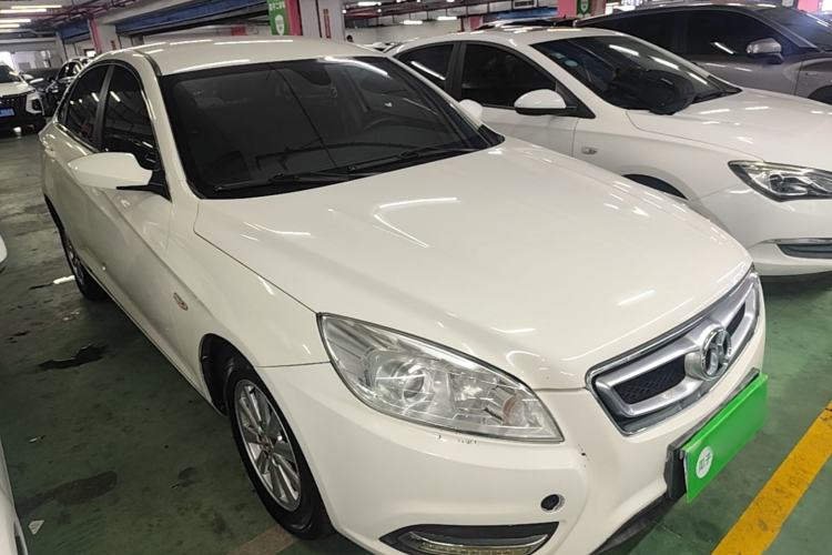 Used BAIC Senova D50 2014 1.5L CVT Standard Edition Front Right 45 Deg
