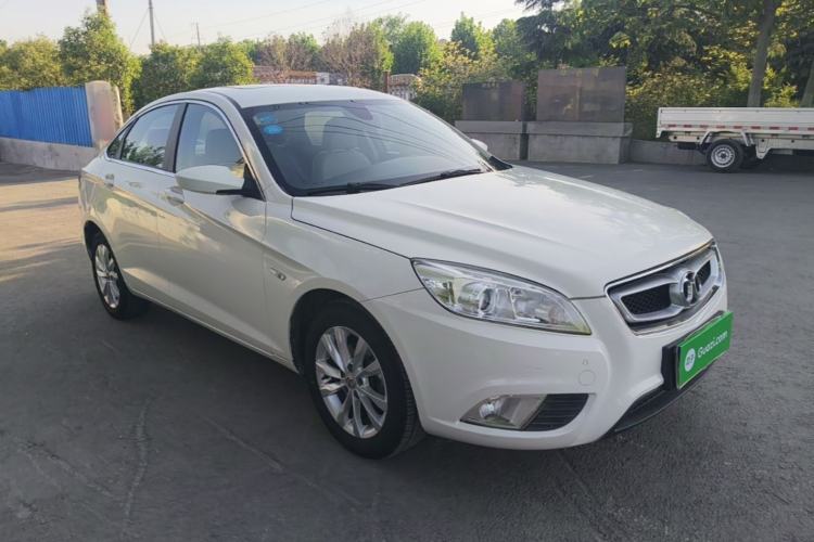 Used BAIC Senova D50 2014 1.5L manual comfort version Front Right 45 Deg