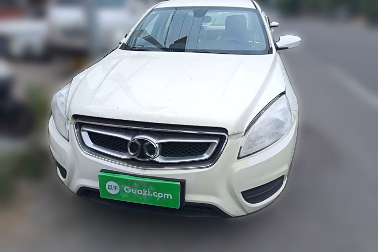 Used BAIC Senova D50 2014 1.5L manual standard version Front