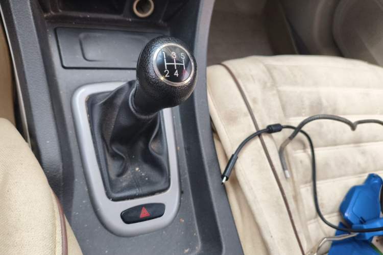 Used BAIC Senova D50 2014 1.5L manual standard version Gear Lever