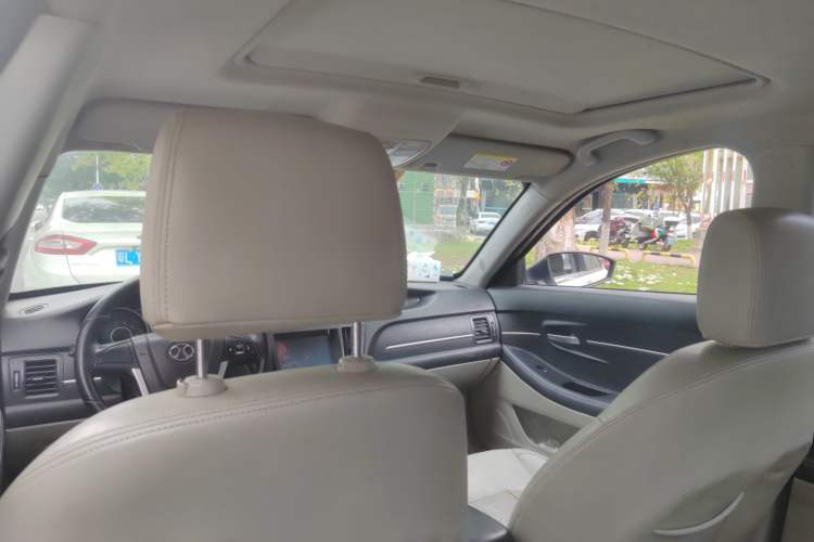 Used BAIC Senova D50 2014 1.5L manual comfort version Headliner