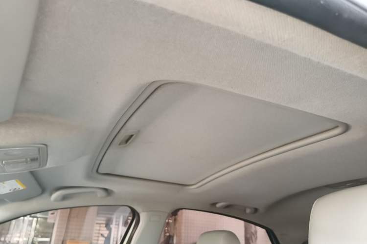 Used BAIC Senova D50 2014 1.5L manual comfort version Headliner