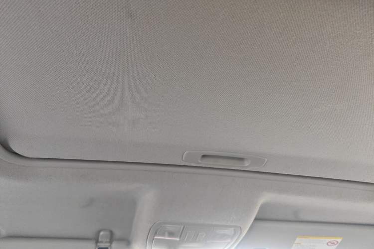 Used BAIC Senova D50 2014 1.5L manual comfort version Headliner