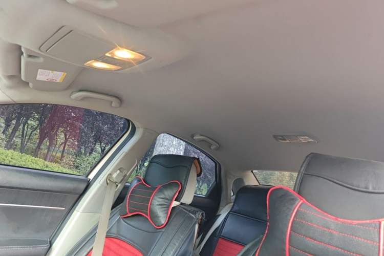 Used BAIC Senova D50 2014 1.5L manual standard version Headliner