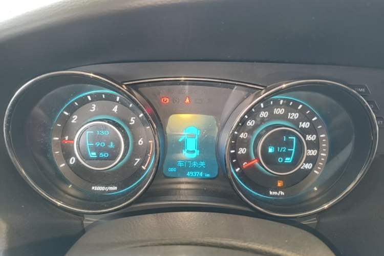 Used BAIC Senova D50 2014 1.5L manual comfort version Instrument Cluster