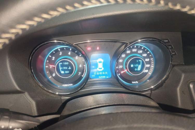 Used BAIC Senova D50 2014 1.5L manual comfort version Instrument Cluster