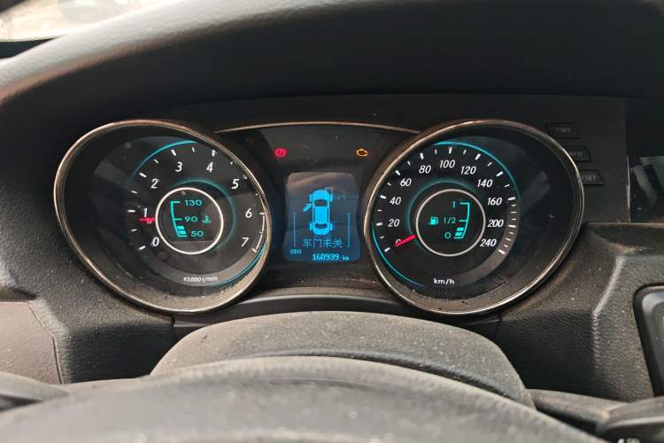 Used BAIC Senova D50 2014 1.5L manual comfort version Instrument Cluster