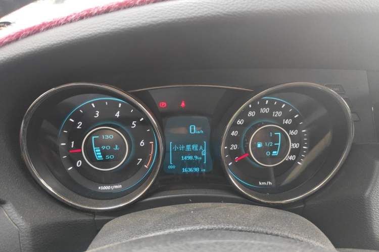 Used BAIC Senova D50 2014 1.5L manual comfort version Instrument Cluster