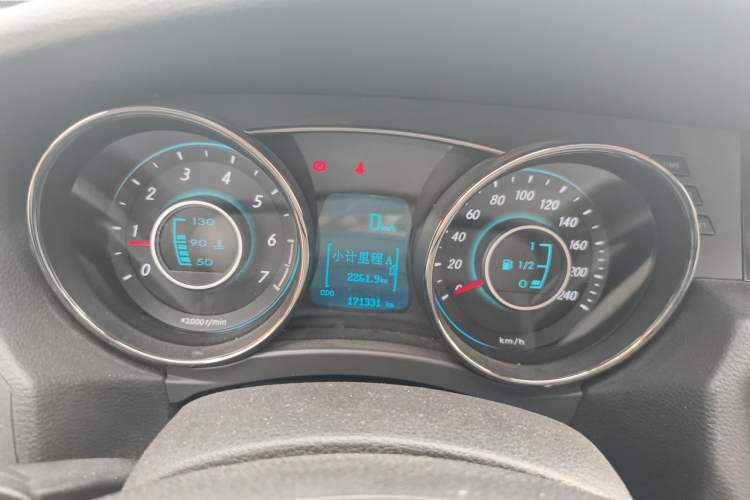 Used BAIC Senova D50 2014 1.5L manual comfort version Instrument Cluster