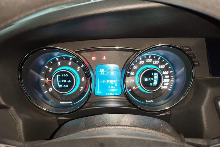 Used BAIC Senova D50 2014 1.5L CVT Standard Edition Instrument Cluster