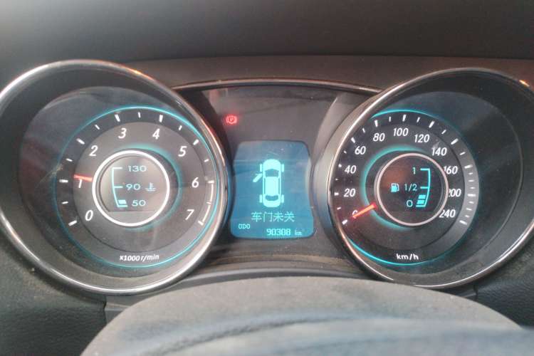 Used BAIC Senova D50 2014 1.5L manual standard version Instrument Cluster