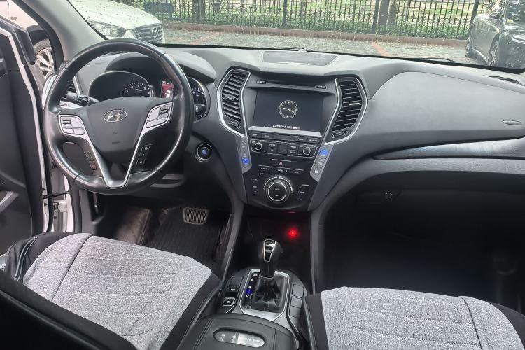 Used BAIC Senova D50 2014 1.5L CVT Standard Edition Interior 4