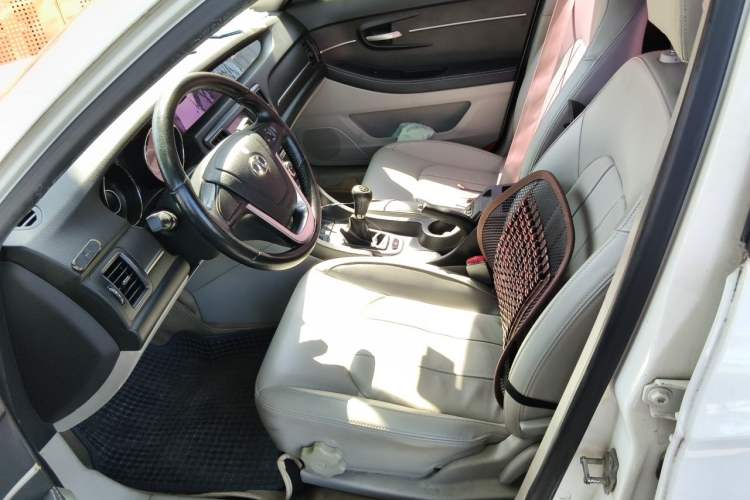 Used BAIC Senova D50 2014 1.5L manual comfort version Left Front Seat
