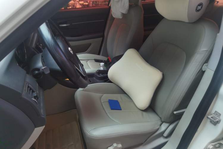 Used BAIC Senova D50 2014 1.5L manual comfort version Left Front Seat