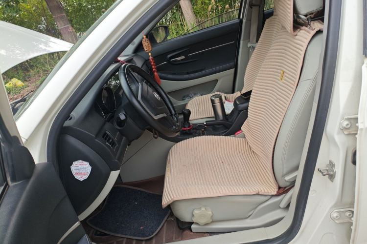 Used BAIC Senova D50 2014 1.5L manual comfort version Left Front Seat