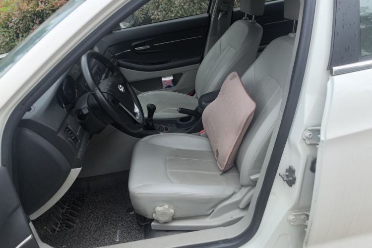 Used BAIC Senova D50 2014 1.5L manual comfort version Left Front Seat