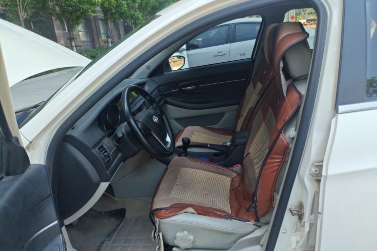 Used BAIC Senova D50 2014 1.5L manual comfort version Left Front Seat