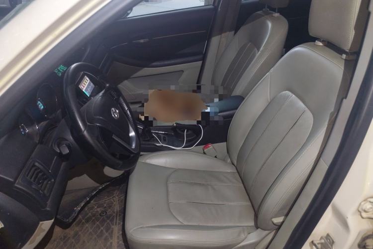 Used BAIC Senova D50 2014 1.5L manual comfort version Left Front Seat