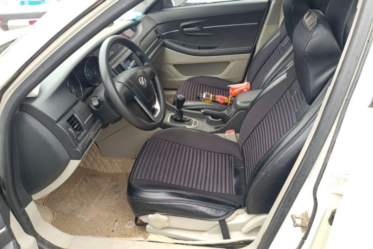 Used BAIC Senova D50 2014 1.5L manual standard version Left Front Seat