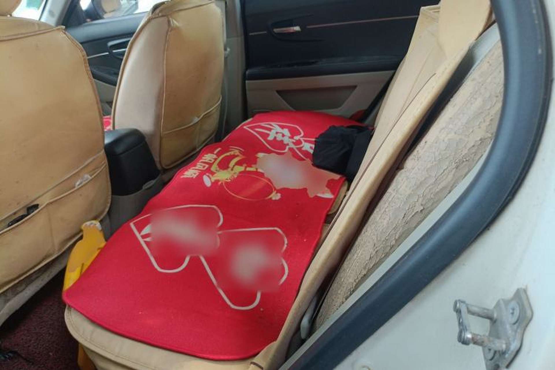 Used BAIC Senova D50 2014 1.5L manual standard version Left Rear Seat