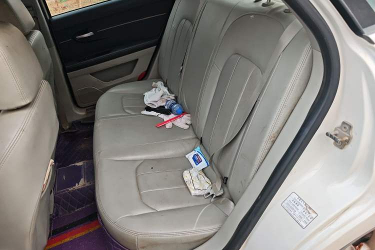 Used BAIC Senova D50 2014 1.5L manual comfort version Left Rear Seat