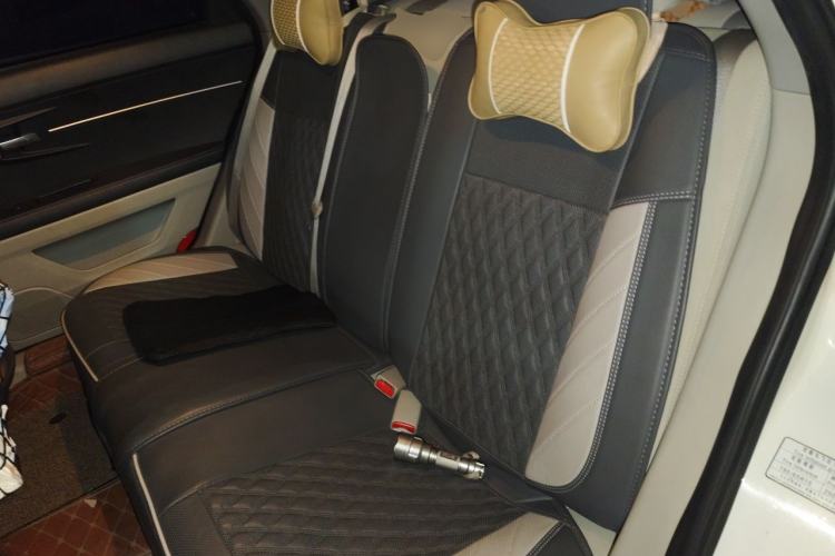 Used BAIC Senova D50 2014 1.5L manual standard version Left Rear Seat