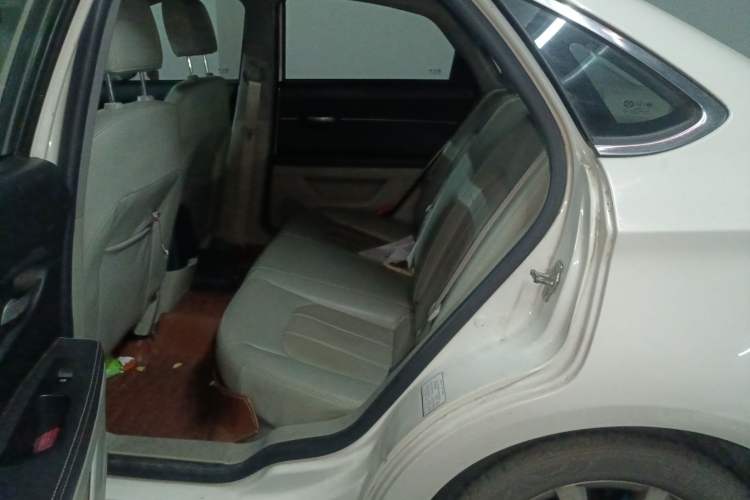 Used BAIC Senova D50 2014 1.5L manual comfort version Left Rear Seat