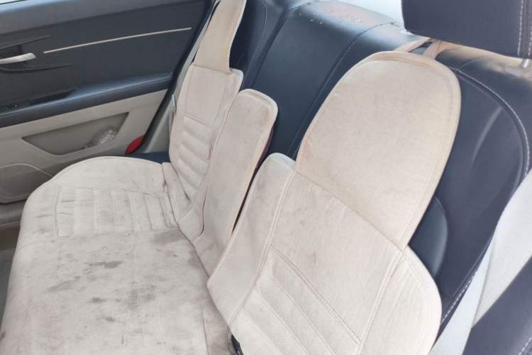 Used BAIC Senova D50 2014 1.5L manual standard version Left Rear Seat