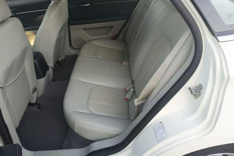 Used BAIC Senova D50 2014 1.5L manual comfort version Left Rear Seat