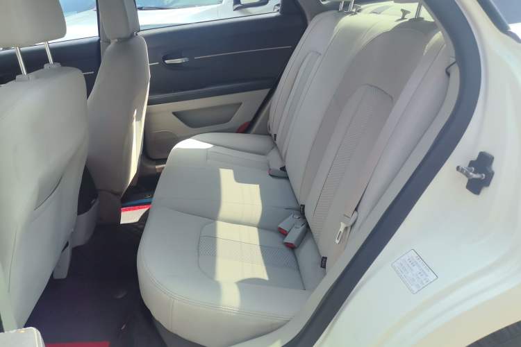 Used BAIC Senova D50 2014 1.5L CVT Standard Edition Left Rear Seat