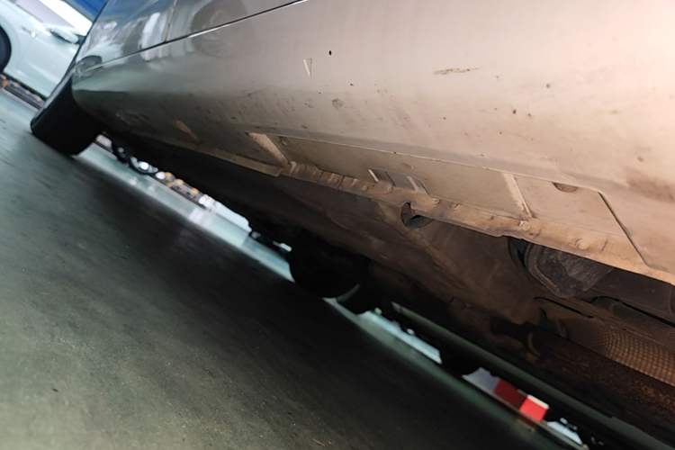 Used BAIC Senova D50 2014 1.5L CVT Standard Edition Left Side Sill