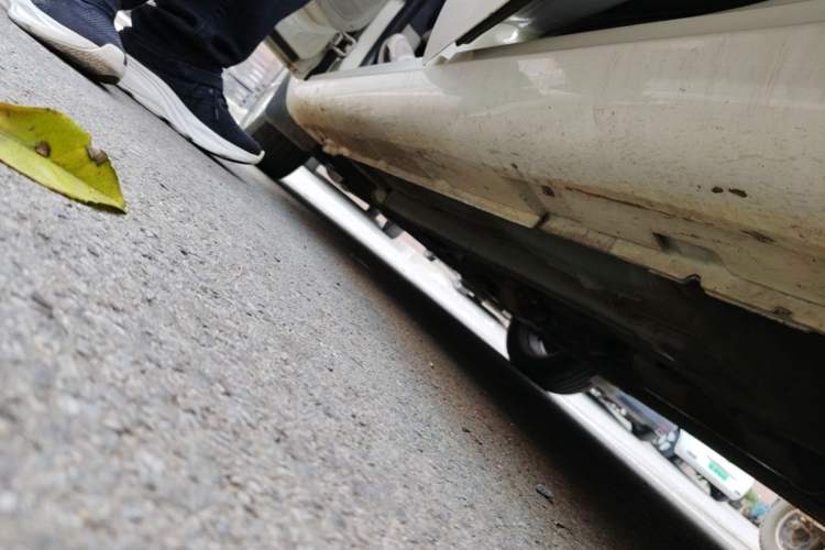 Used BAIC Senova D50 2014 1.5L manual comfort version Left Side Sill