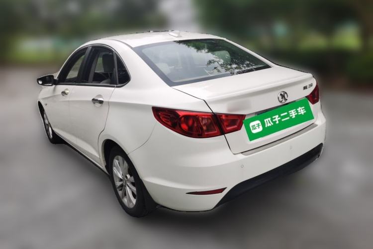 Used BAIC Senova D50 2014 1.5L manual comfort version Rear Left 45 Deg