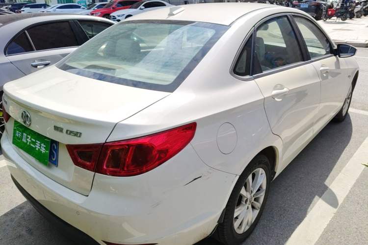 Used BAIC Senova D50 2014 1.5L manual comfort version Rear Right 45 Deg