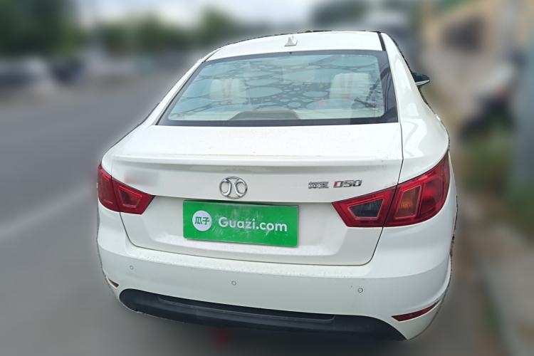 Used BAIC Senova D50 2014 1.5L manual standard version Rear