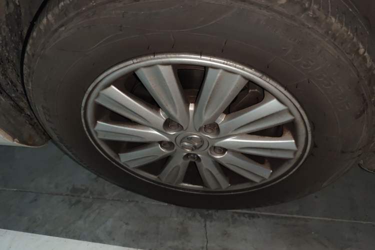 Used BAIC Senova D50 2014 1.5L CVT Standard Edition Right Front Wheel Hub