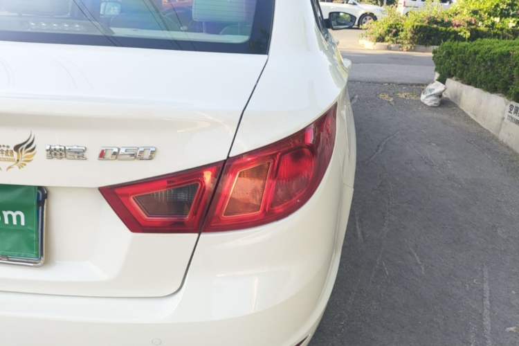 Used BAIC Senova D50 2014 1.5L manual comfort version Right Rear Taillight