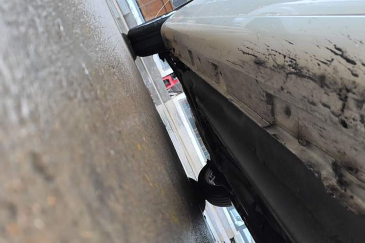 Used BAIC Senova D50 2014 1.5L manual comfort version Right Side Sill