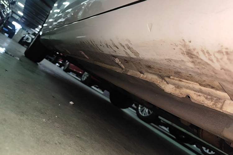 Used BAIC Senova D50 2014 1.5L CVT Standard Edition Right Side Sill
